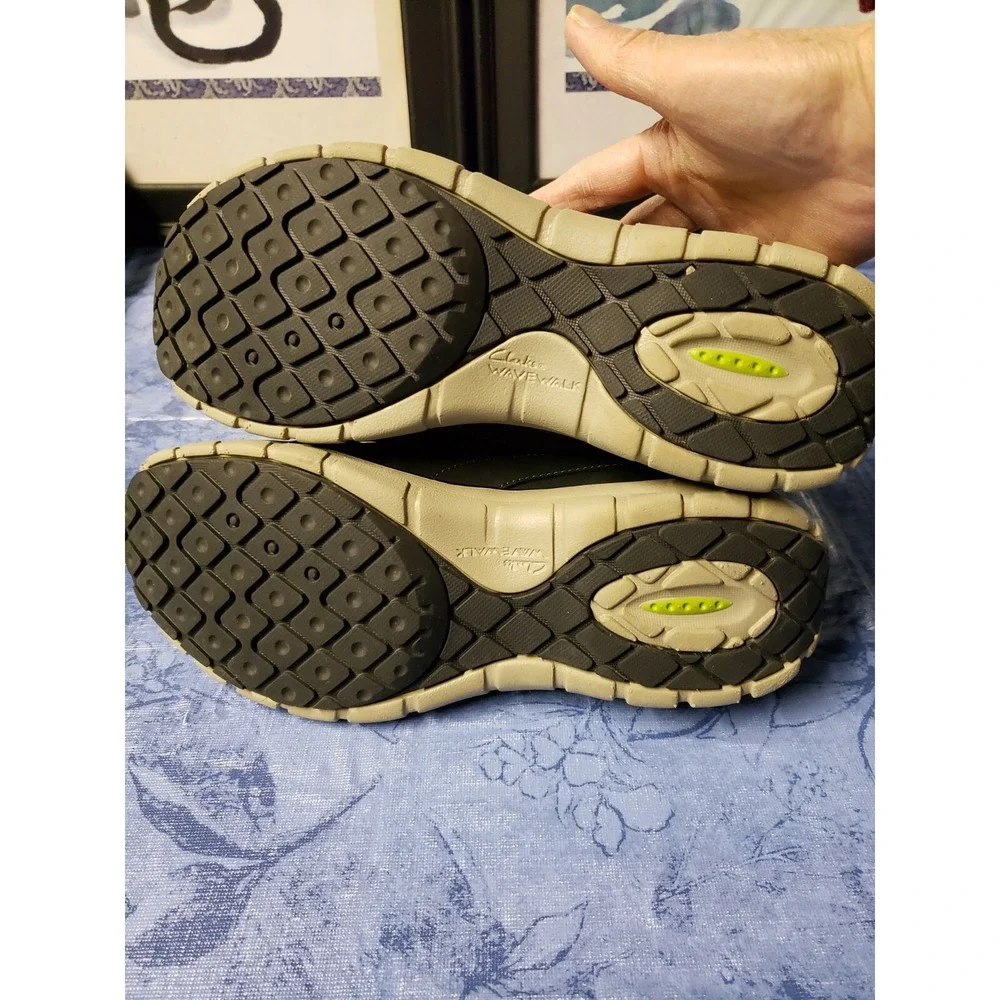 Unstructured‎ By Clarks WaveWalk Wave Go Waterproof Leather Women's Shoes Size 9
